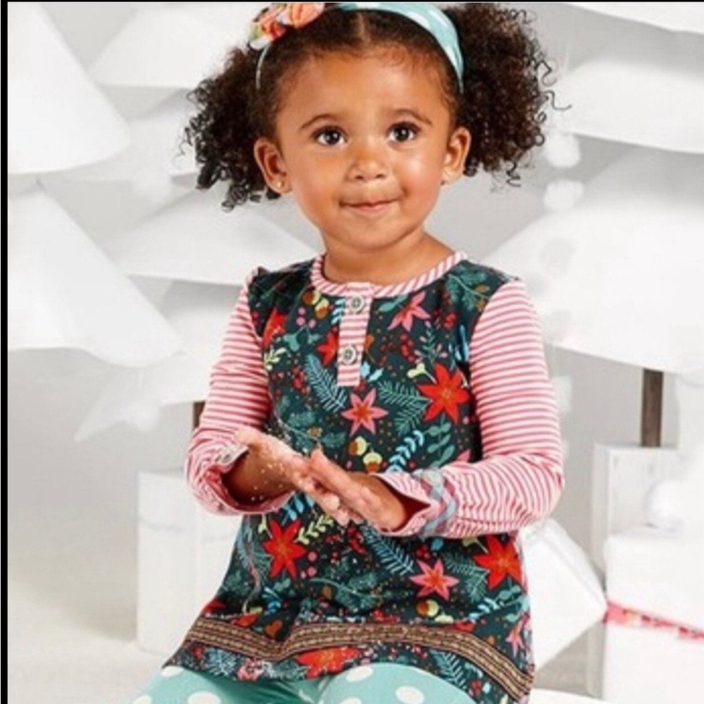 Matilda Jane OUTFIT 2 pc. holiday flowers, and polkadot pants size 6.